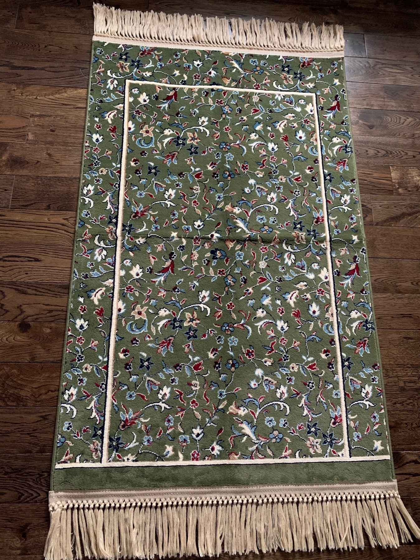 Al Rawdah Premium Prayer Rug 8MM – Andalucia Islamic Gifts